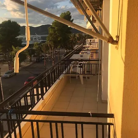 Tsirigotis Standard Sea View * לאוטרה אדיפסאו